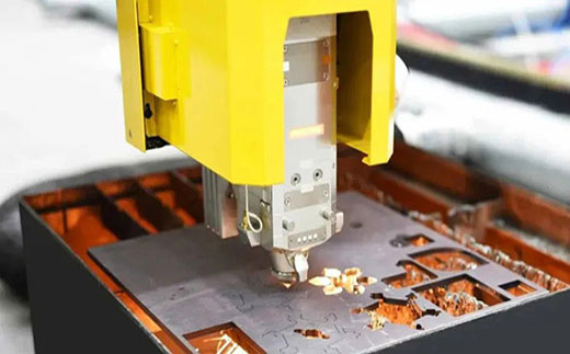 欧博abg官网高功率8025/6025/6020宽幅激光切割机Class1级防护