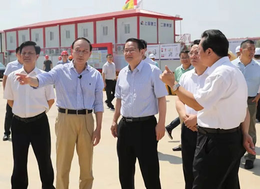 江西省省长易炼红莅临上；；；；；Ｅ凡゛bg官网南昌项目建设现场调研